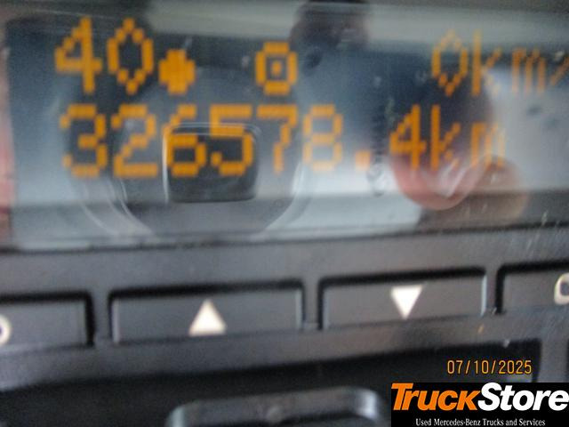 Mercedes-Benz Actros 1845 LS nRL - Trekkvogn: bilde 2 Mercedes-Benz Actros 1845 LS nRL - Trekkvogn: bilde 2