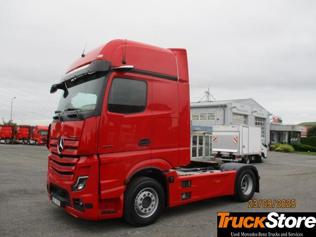 Mercedes-Benz Actros 1848 LS - Trekkvogn: bilde 1 Mercedes-Benz Actros 1848 LS - Trekkvogn: bilde 1