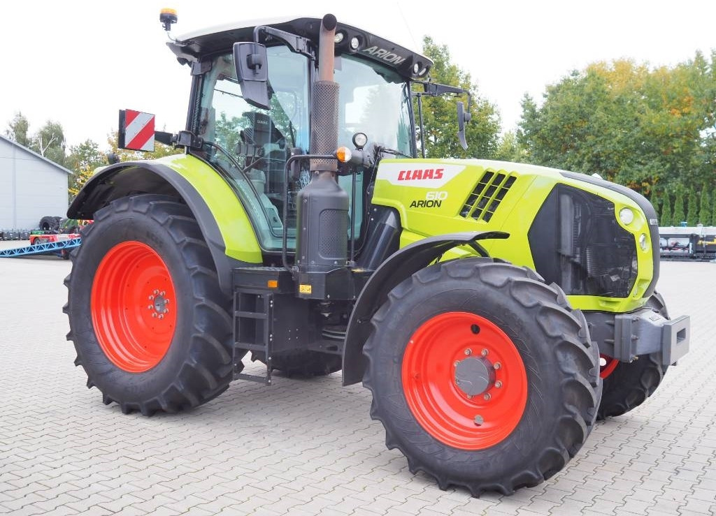 Claas Arion 610 CIS - Traktor: bilde 4 Claas Arion 610 CIS - Traktor: bilde 4