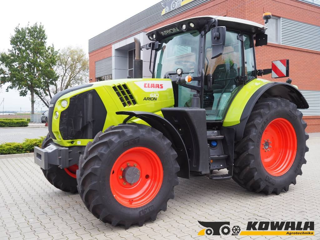 Claas Arion 610 CIS - Traktor: bilde 1 Claas Arion 610 CIS - Traktor: bilde 1
