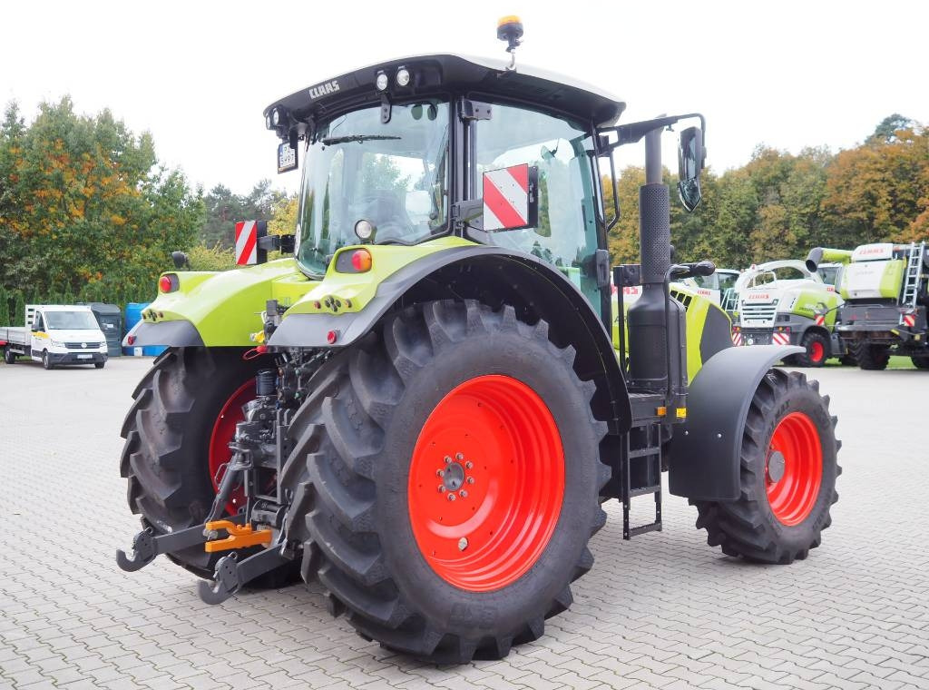 Claas Arion 610 CIS - Traktor: bilde 3 Claas Arion 610 CIS - Traktor: bilde 3