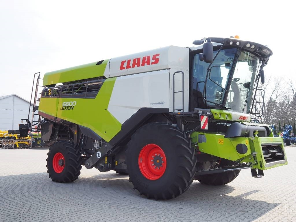 Claas Lexion 6600 GPS + V770 - Skurtresker: bilde 4 Claas Lexion 6600 GPS + V770 - Skurtresker: bilde 4