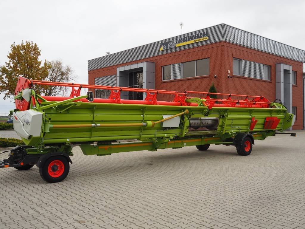 Skurtresker Claas Lexion 770TT 4x4 + V1200: bilde 11 Skurtresker Claas Lexion 770TT 4x4 + V1200: bilde 11