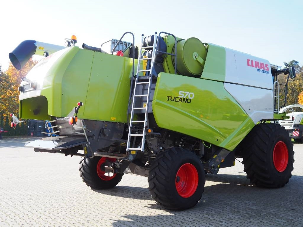 Claas Tucano 570 GPS + V770 - Skurtresker: bilde 3 Claas Tucano 570 GPS + V770 - Skurtresker: bilde 3