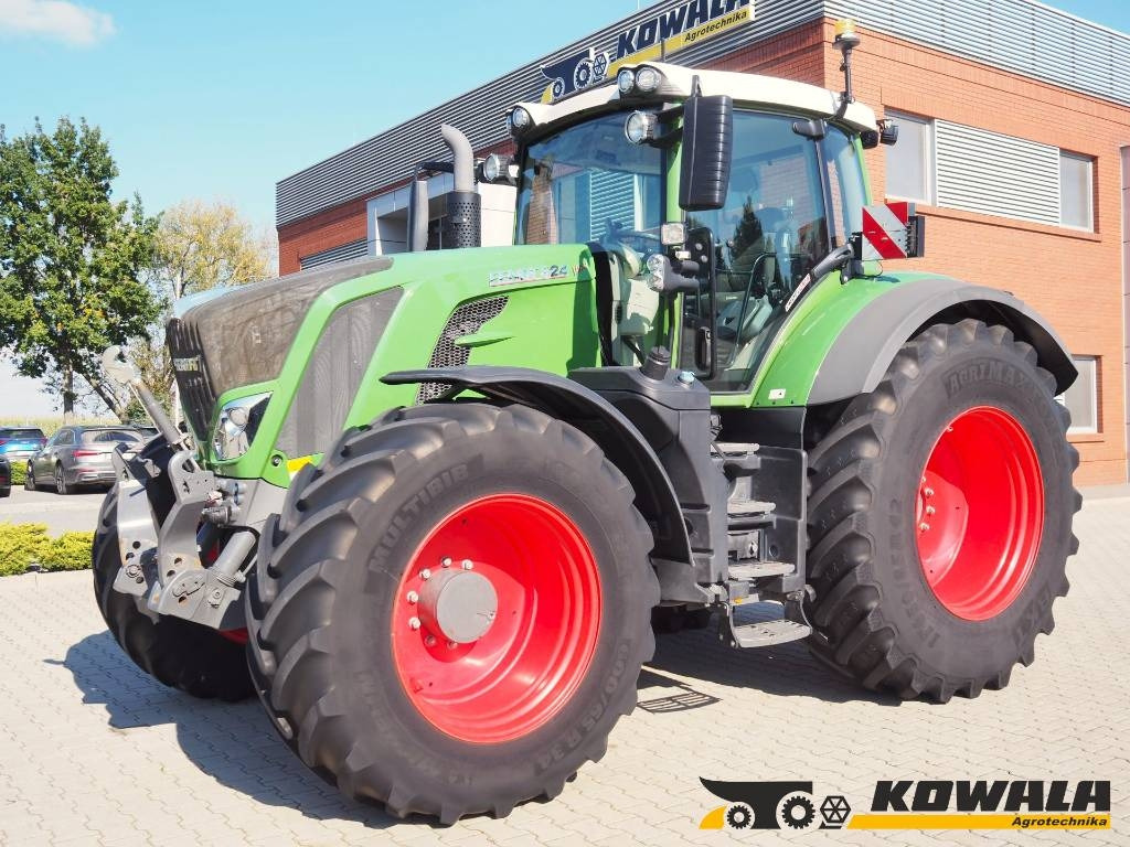 Fendt 824 Vario S4 ProfiPlus, GPS - Traktor: bilde 1 Fendt 824 Vario S4 ProfiPlus, GPS - Traktor: bilde 1