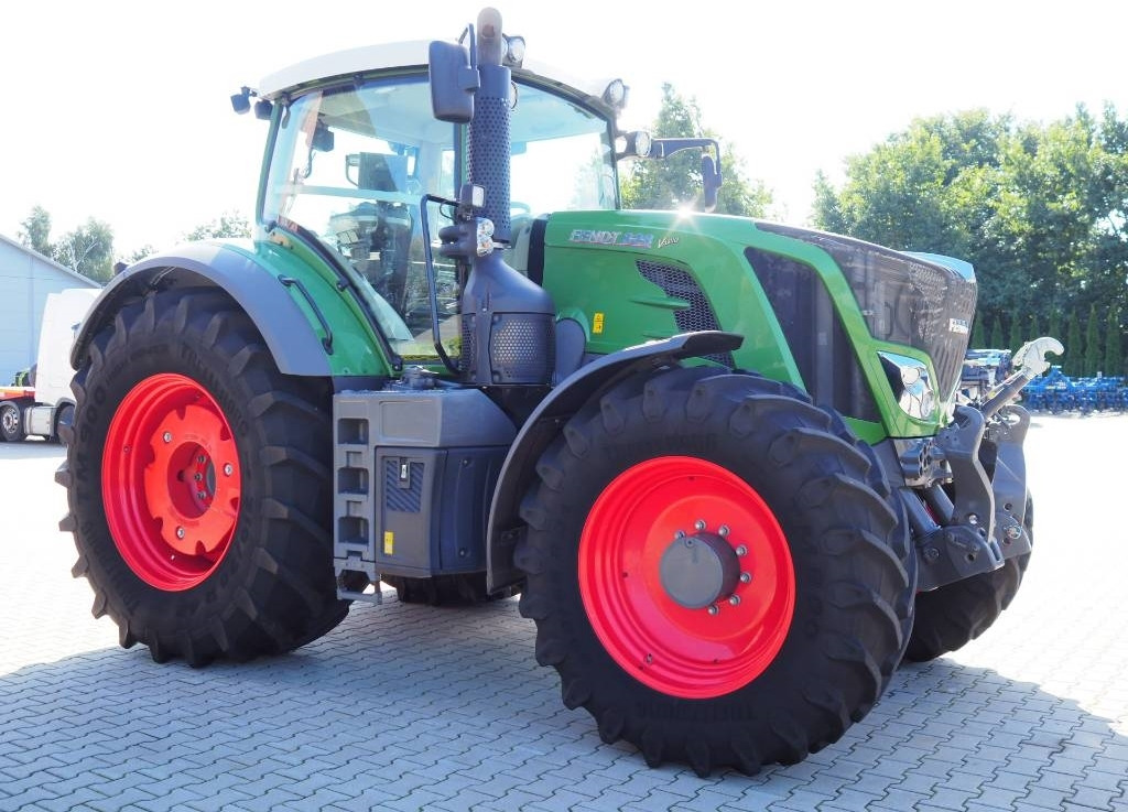 Fendt 828 Vario S4 ProfiPlus, GPS - Traktor: bilde 4 Fendt 828 Vario S4 ProfiPlus, GPS - Traktor: bilde 4
