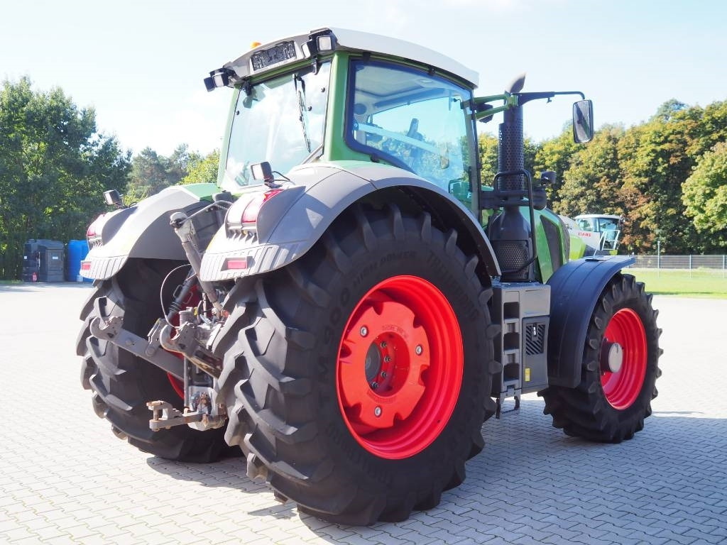 Fendt 828 Vario S4 ProfiPlus, GPS - Traktor: bilde 3 Fendt 828 Vario S4 ProfiPlus, GPS - Traktor: bilde 3