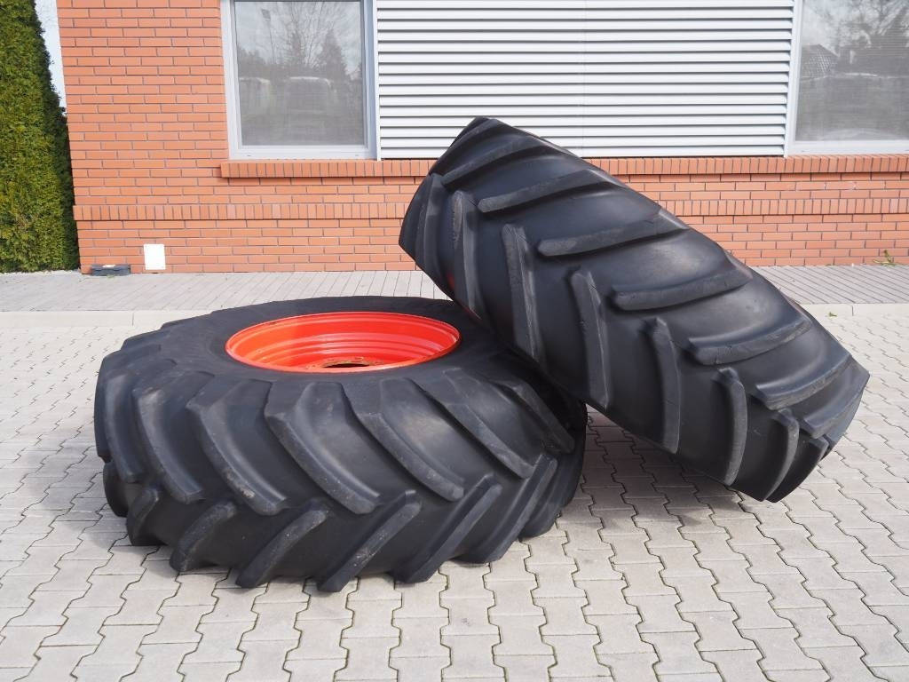 Michelin Agricultural Wheels 650/75 R32 - Claas Jaguar  - Dekk for Landbruksteknikk: bilde 2 Michelin Agricultural Wheels 650/75 R32 - Claas Jaguar  - Dekk for Landbruksteknikk: bilde 2