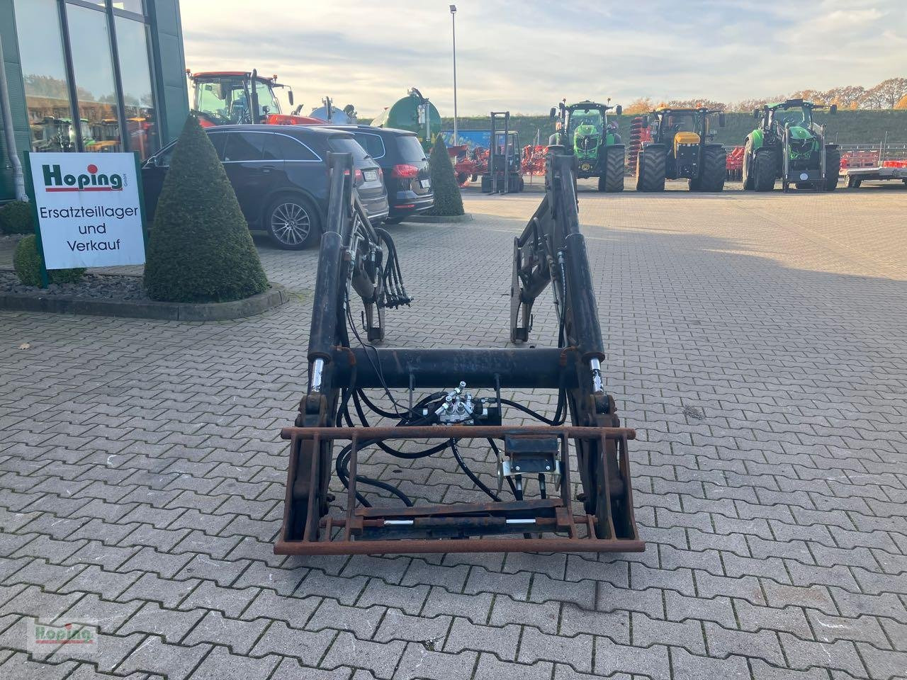 Baas 585 Professional - Frontlaster for traktor: bilde 5 Baas 585 Professional - Frontlaster for traktor: bilde 5