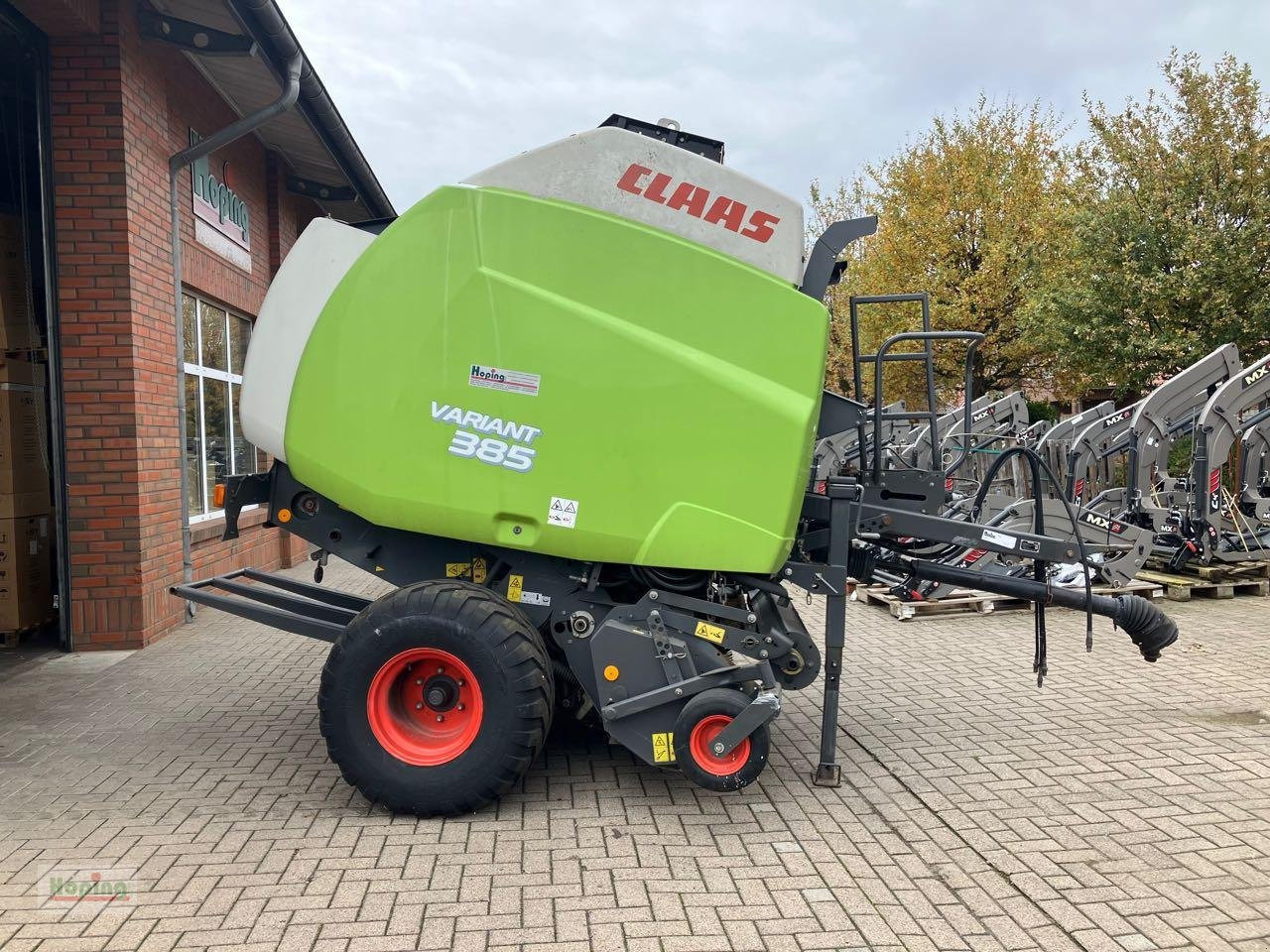CLAAS Variant 385 - Rundballepresse: bilde 2 CLAAS Variant 385 - Rundballepresse: bilde 2