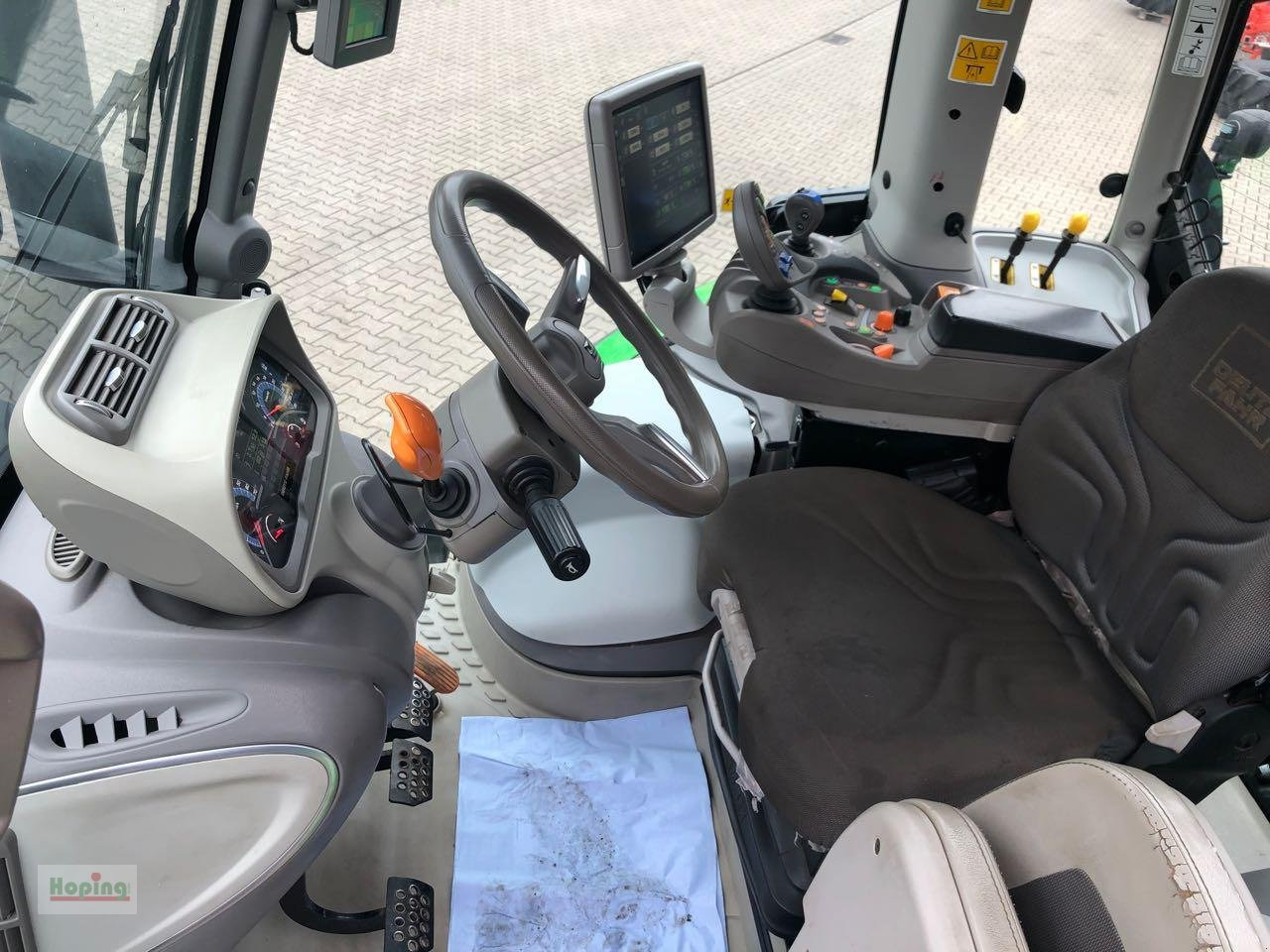 Traktor Deutz-Fahr 6185 TTV: bilde 10 Traktor Deutz-Fahr 6185 TTV: bilde 10