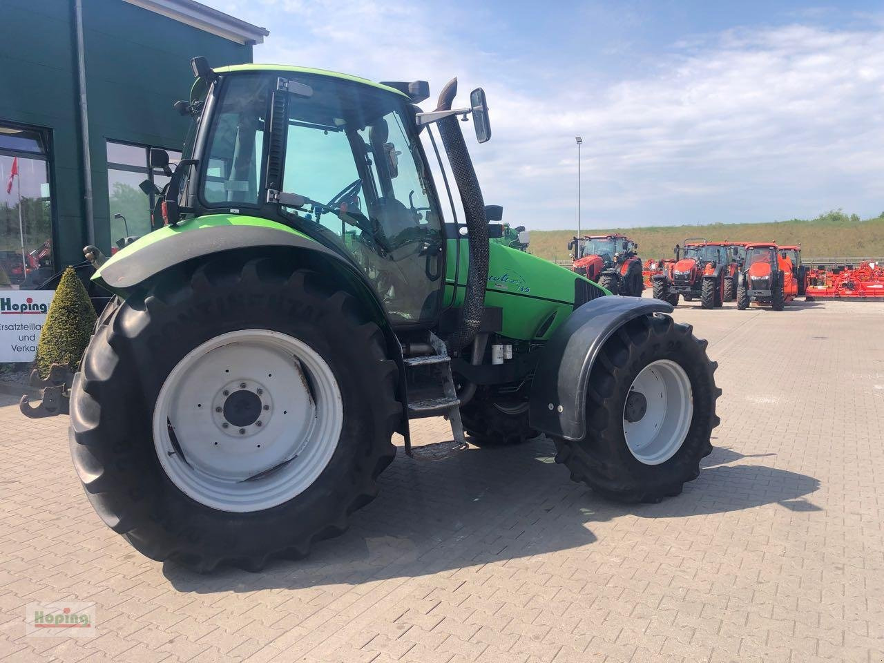 Deutz-Fahr Agrotron 135 - Traktor: bilde 2 Deutz-Fahr Agrotron 135 - Traktor: bilde 2