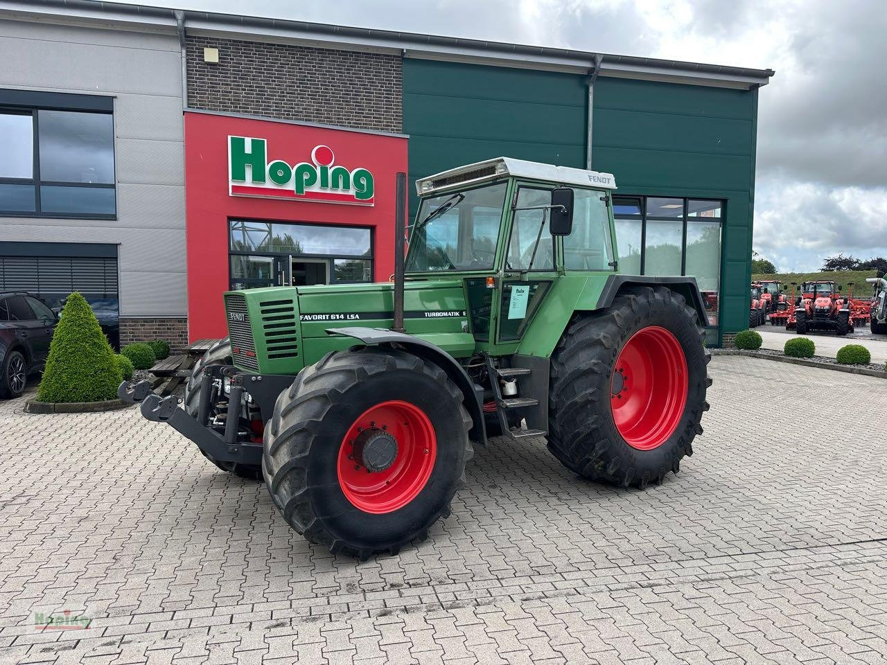 Fendt Favorit 614 LSA Turbomatik - Traktor: bilde 1 Fendt Favorit 614 LSA Turbomatik - Traktor: bilde 1