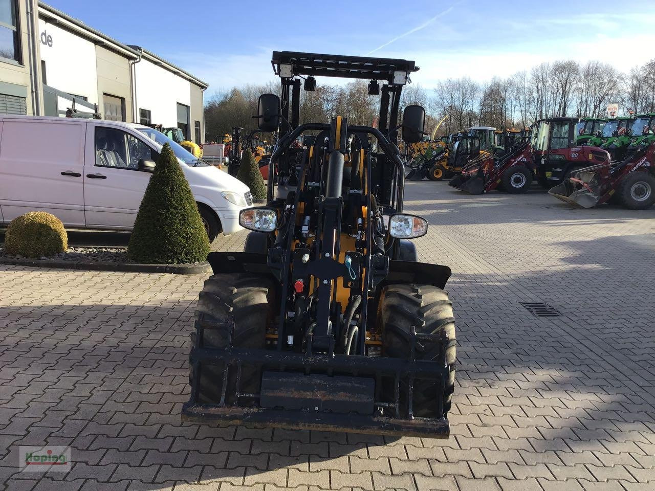 JCB 403 (Klappdach/Plus) - Minilaster: bilde 2 JCB 403 (Klappdach/Plus) - Minilaster: bilde 2