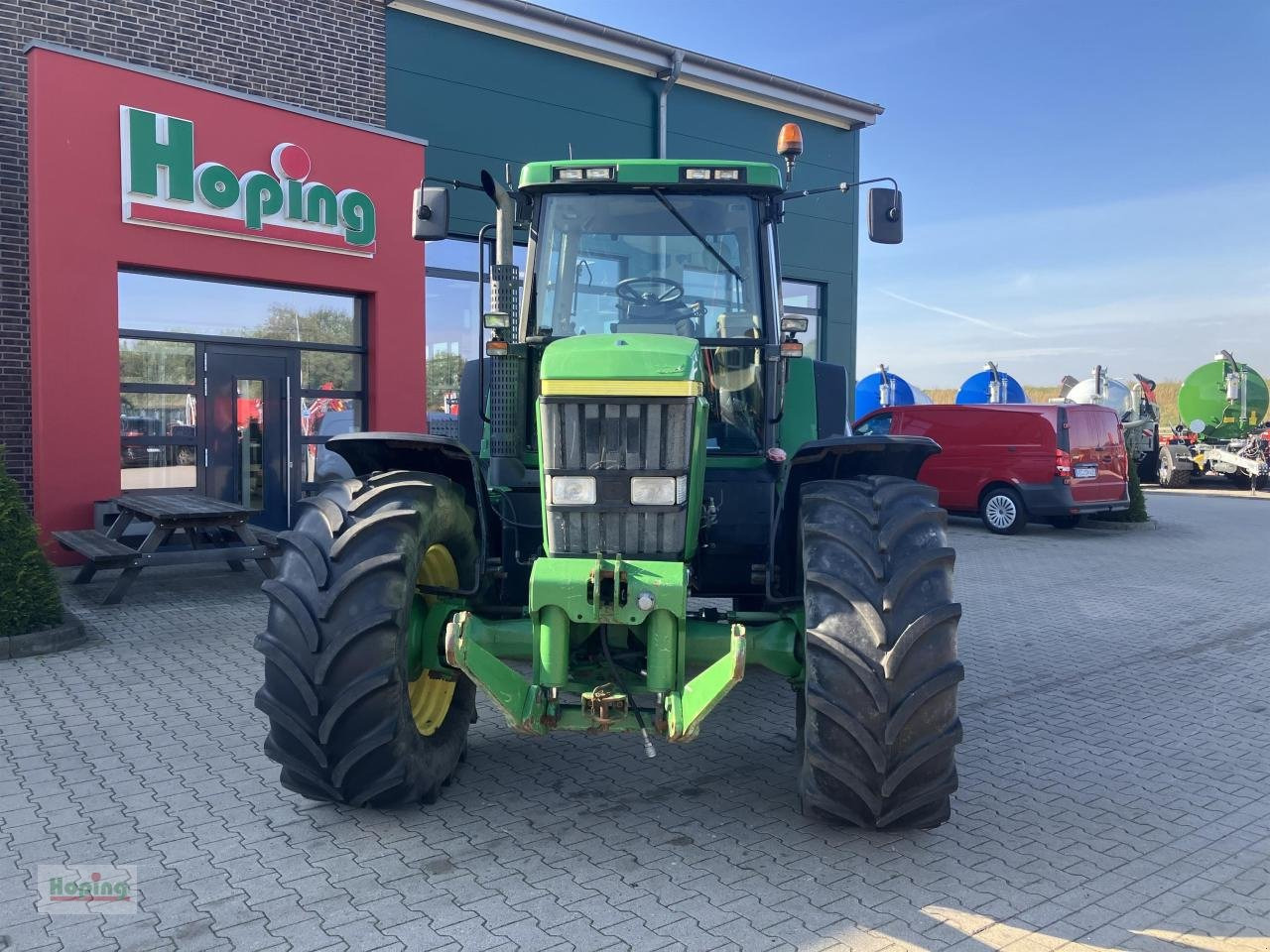 John Deere 7810 - Traktor: bilde 1 John Deere 7810 - Traktor: bilde 1