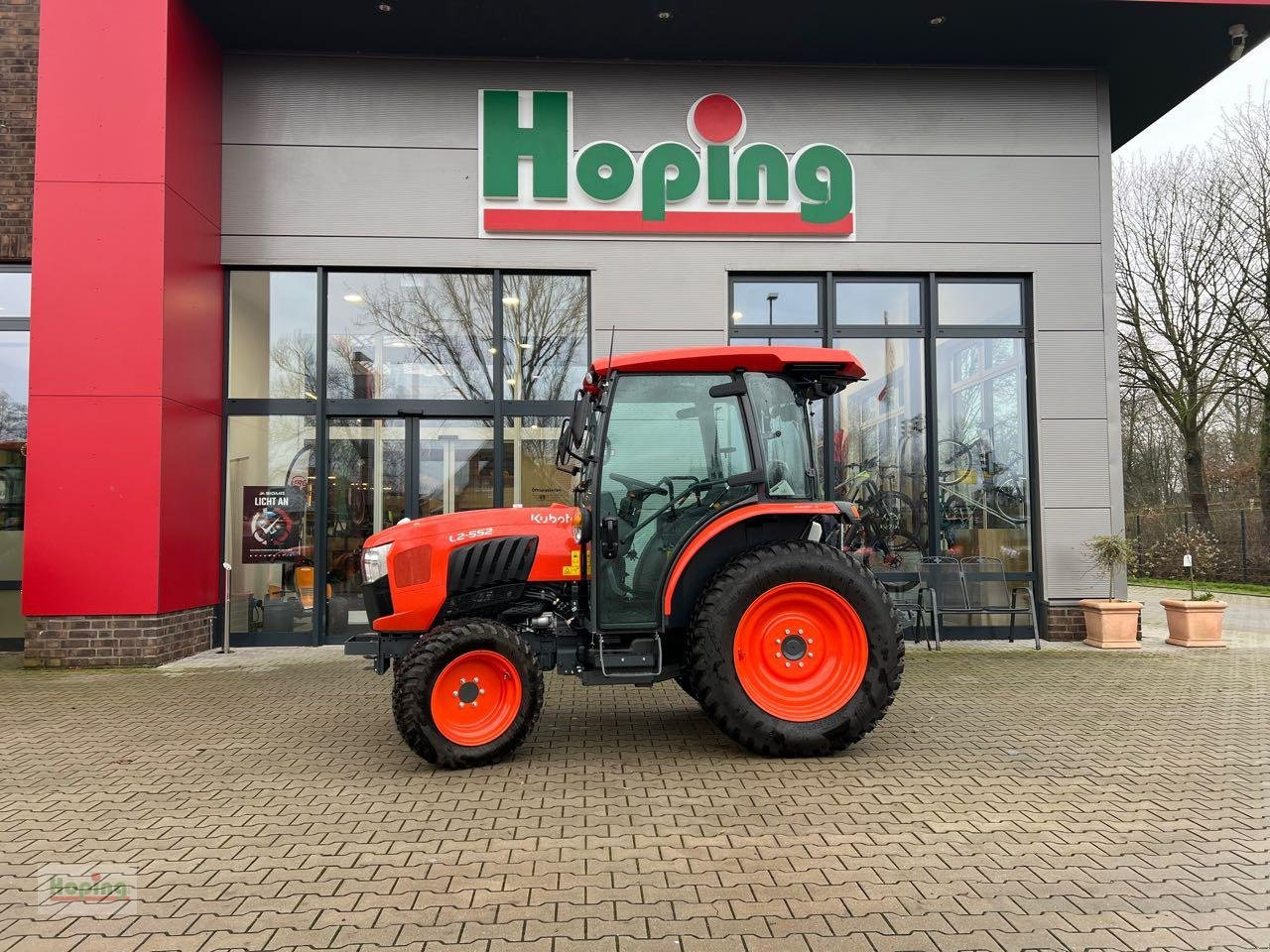 Kubota L2-552 DHC - Kommunale traktor: bilde 2 Kubota L2-552 DHC - Kommunale traktor: bilde 2