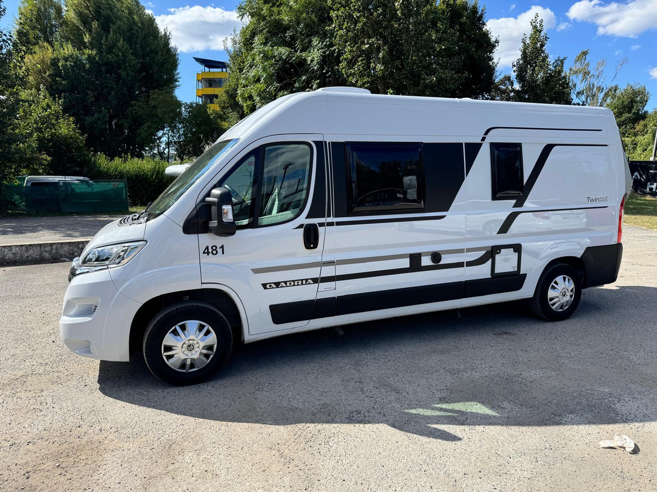 ADRIA Twin 600 SP - Bybobil: bilde 3 ADRIA Twin 600 SP - Bybobil: bilde 3