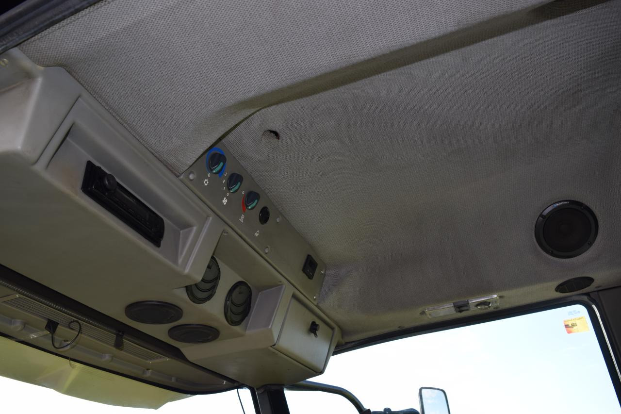 Skurtresker CLAAS Dominator 203 Mega: bilde 9 Skurtresker CLAAS Dominator 203 Mega: bilde 9