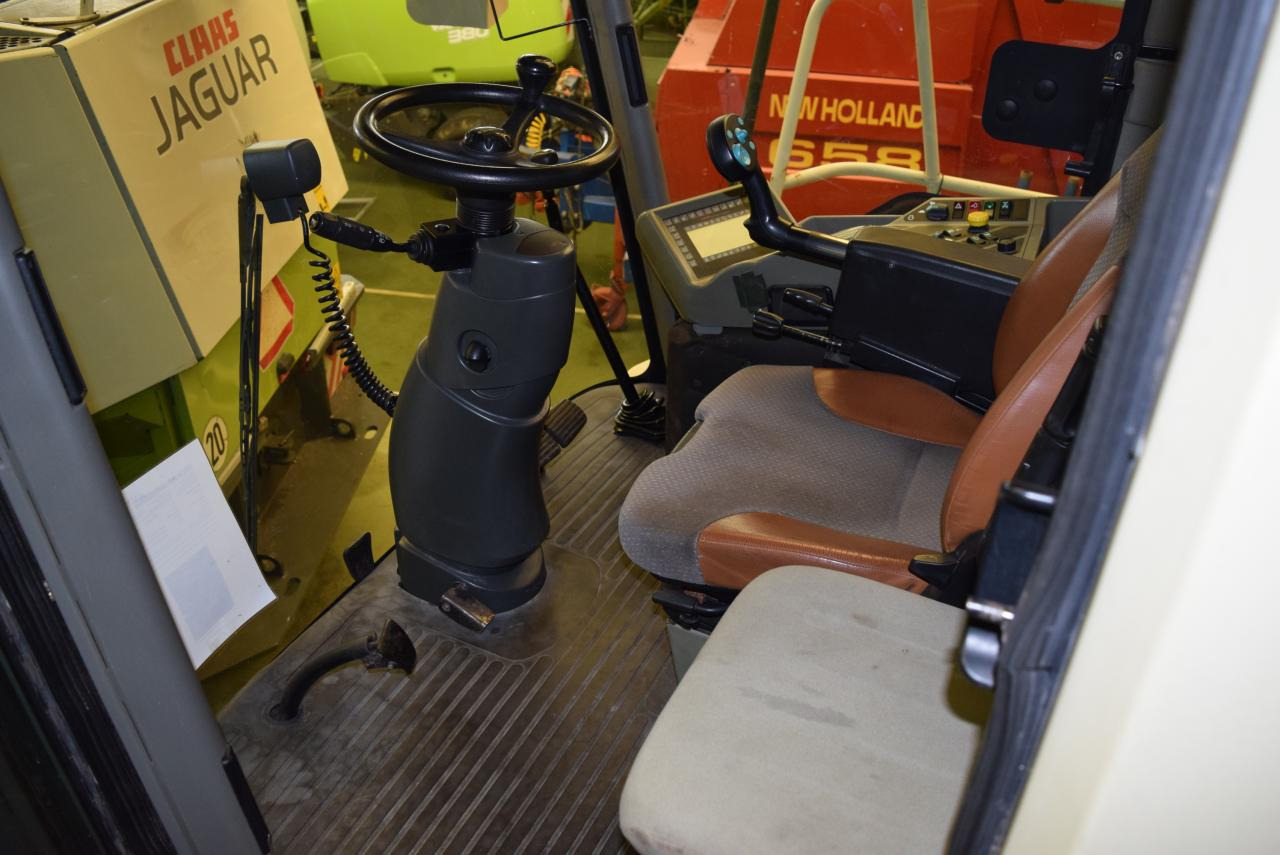 Forhøster CLAAS Jaguar 850: bilde 7
