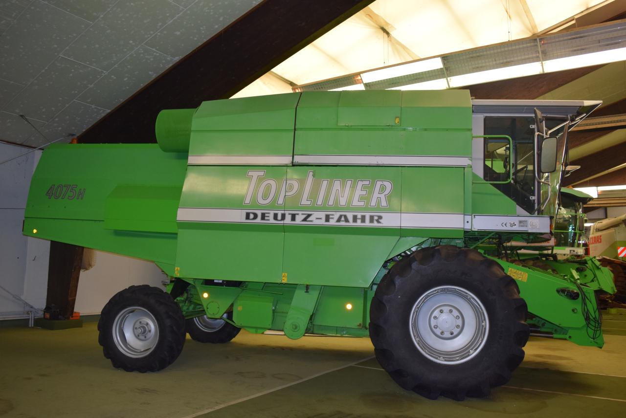 Deutz-Fahr 4075 H TopL. - Skurtresker: bilde 1 Deutz-Fahr 4075 H TopL. - Skurtresker: bilde 1