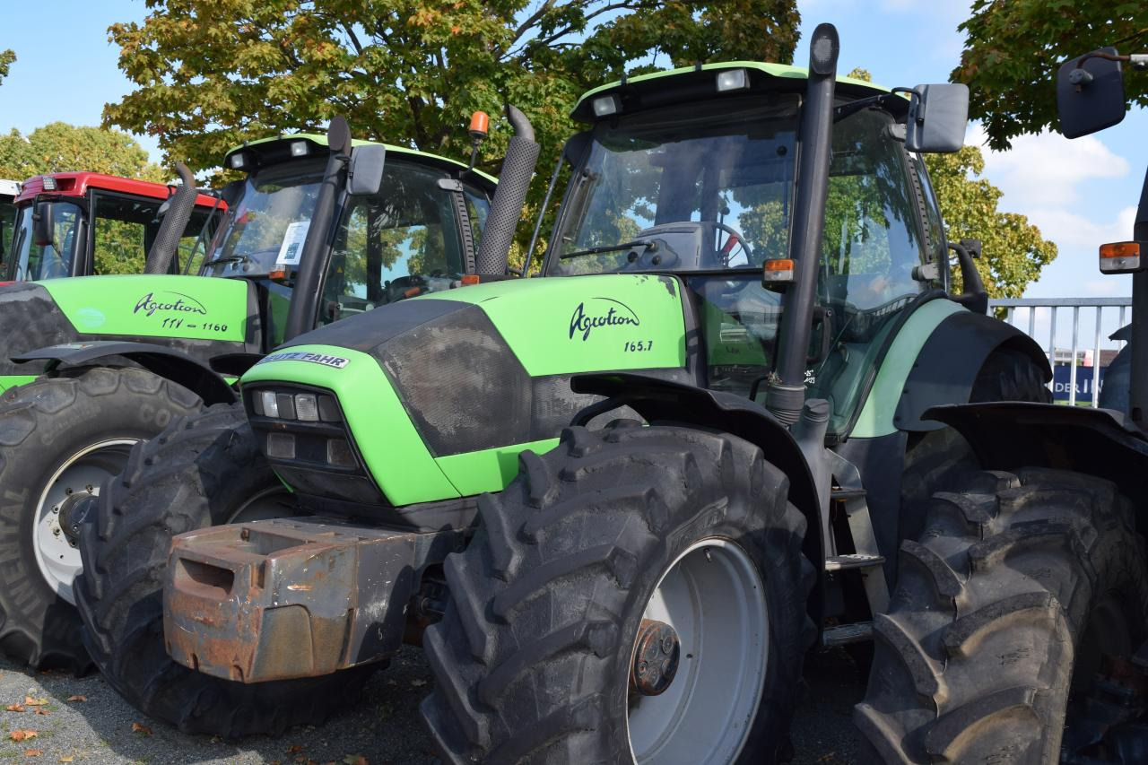 Deutz-Fahr Agrotron 165.7 - Traktor: bilde 1 Deutz-Fahr Agrotron 165.7 - Traktor: bilde 1