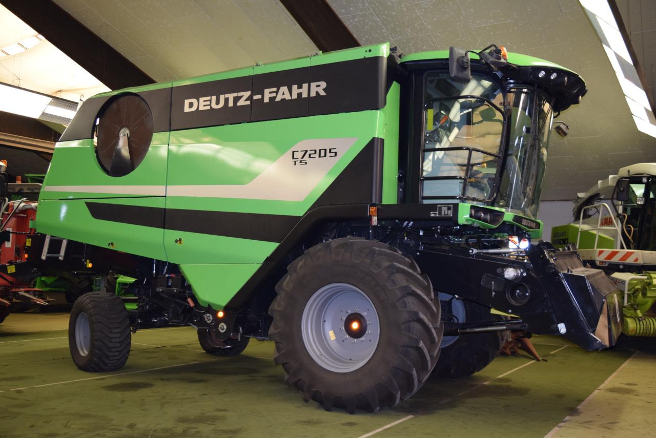 Deutz-Fahr C 7205 TS - Skurtresker: bilde 1 Deutz-Fahr C 7205 TS - Skurtresker: bilde 1