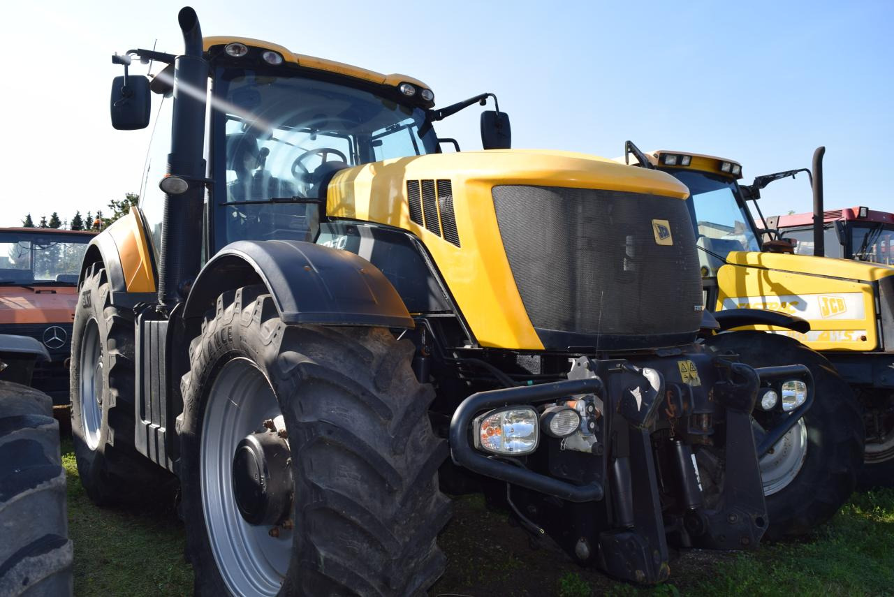 JCB Fastrac 8250 - Traktor: bilde 1 JCB Fastrac 8250 - Traktor: bilde 1