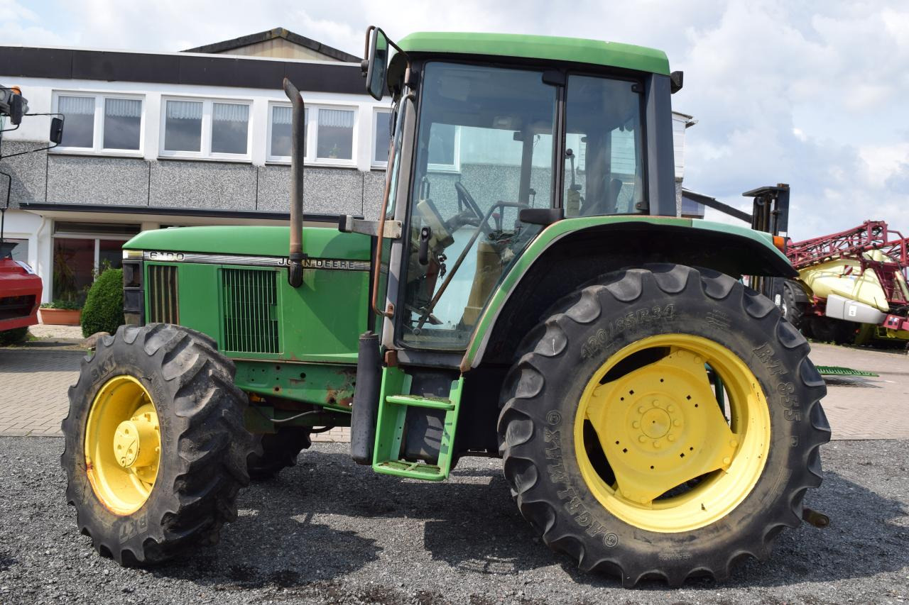 John Deere 6100 - Traktor: bilde 3 John Deere 6100 - Traktor: bilde 3