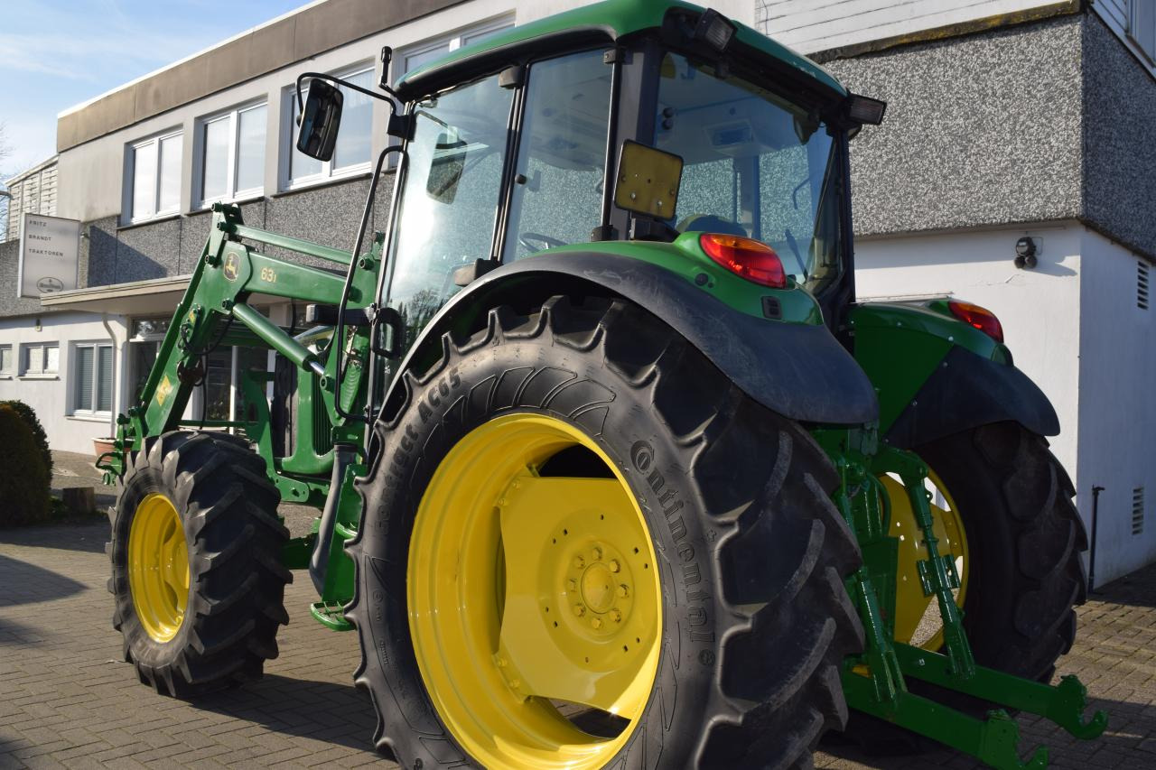 John Deere 6220 - Traktor: bilde 5 John Deere 6220 - Traktor: bilde 5