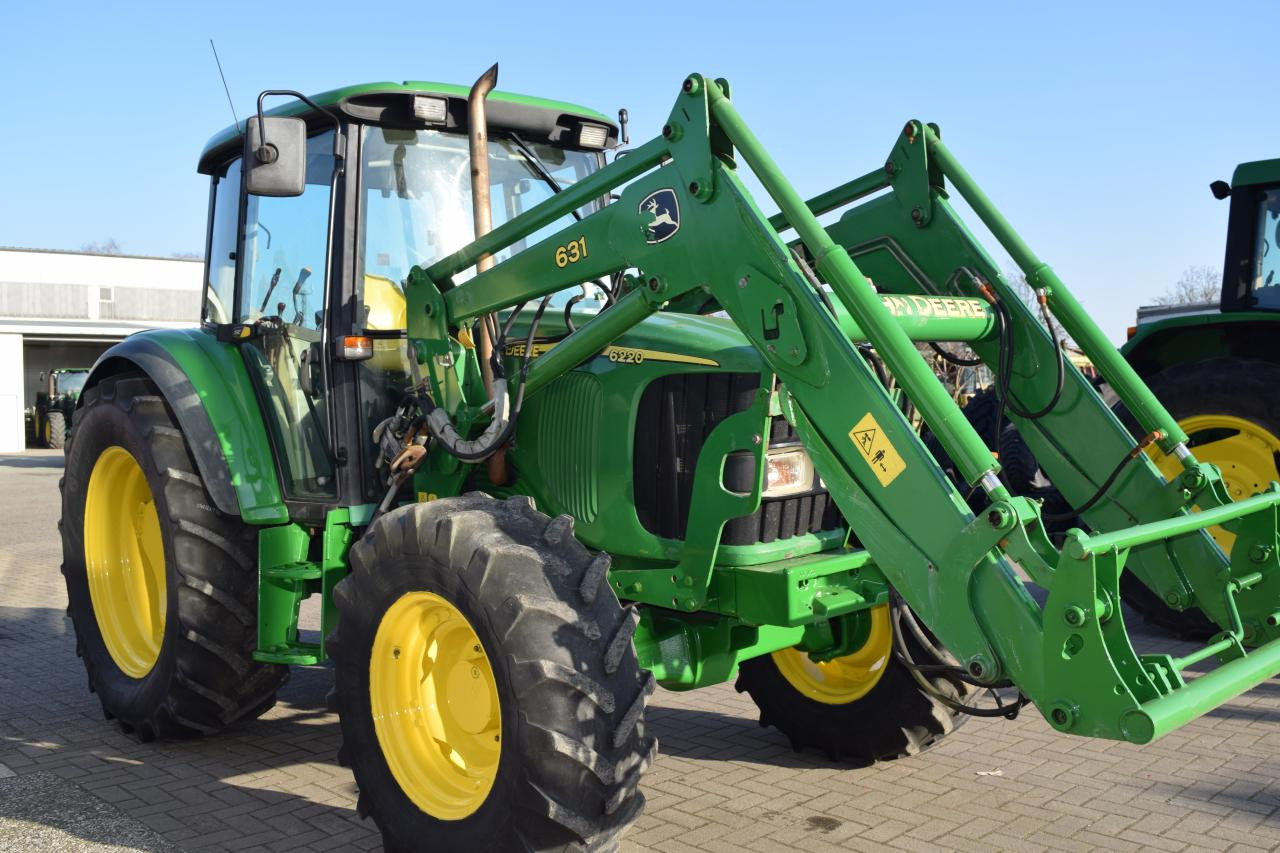 John Deere 6220 - Traktor: bilde 3 John Deere 6220 - Traktor: bilde 3