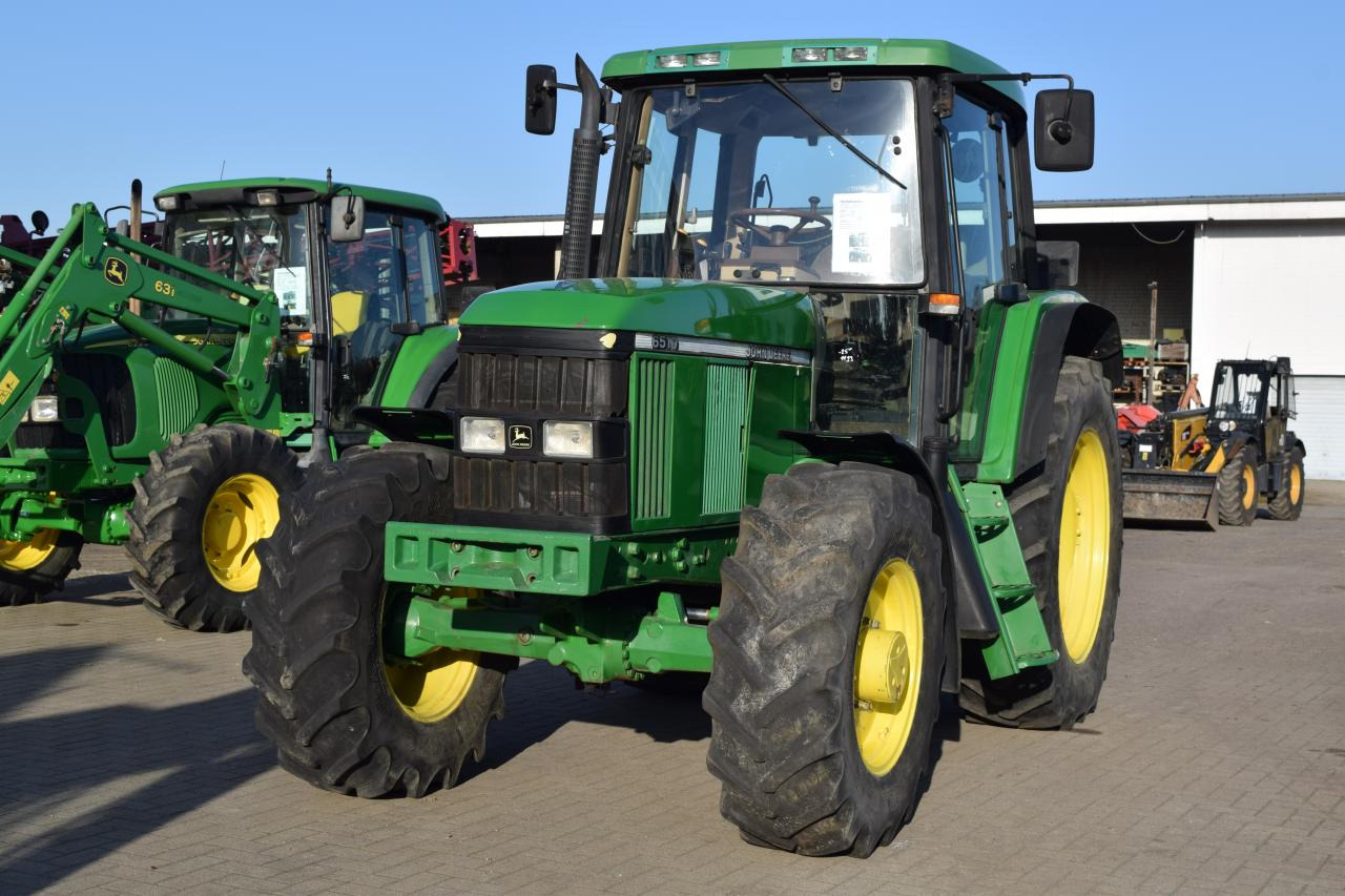 John Deere 6510 - Traktor: bilde 2 John Deere 6510 - Traktor: bilde 2