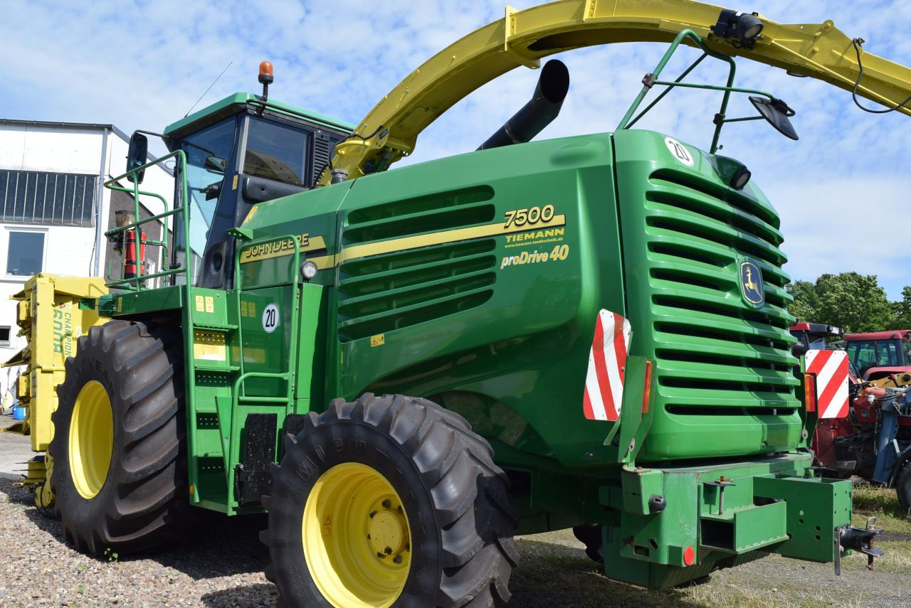 John Deere 7400 - Forhøster: bilde 3 John Deere 7400 - Forhøster: bilde 3