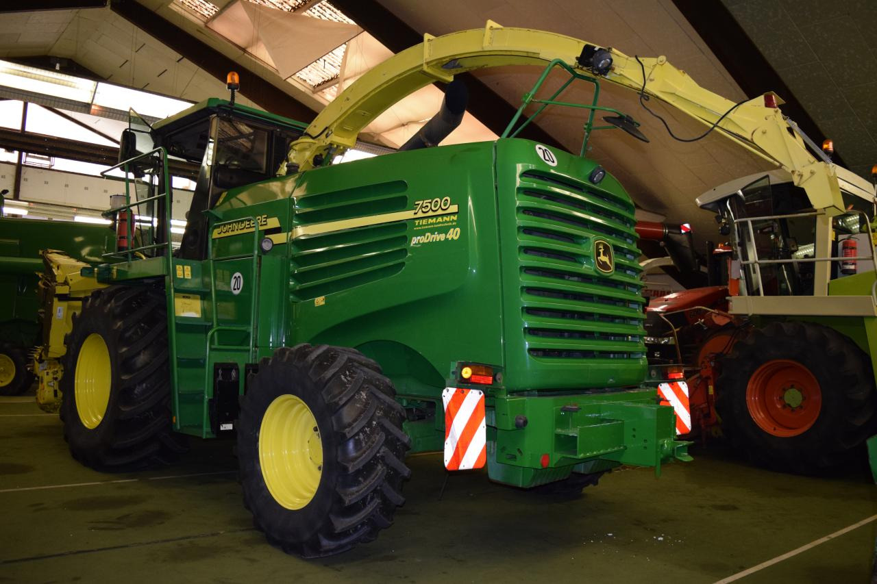 John Deere 7400 - Forhøster: bilde 4 John Deere 7400 - Forhøster: bilde 4