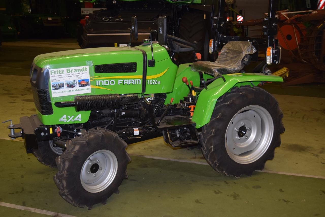 Klein-/Schmalspurtraktor - Traktor: bilde 1 Klein-/Schmalspurtraktor - Traktor: bilde 1