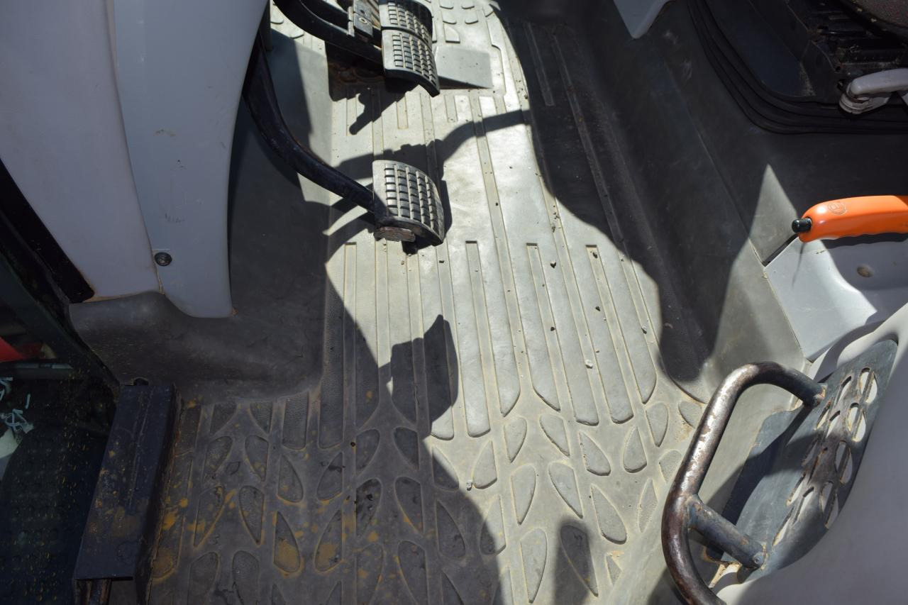 Traktor Massey Ferguson MF 6480: bilde 8