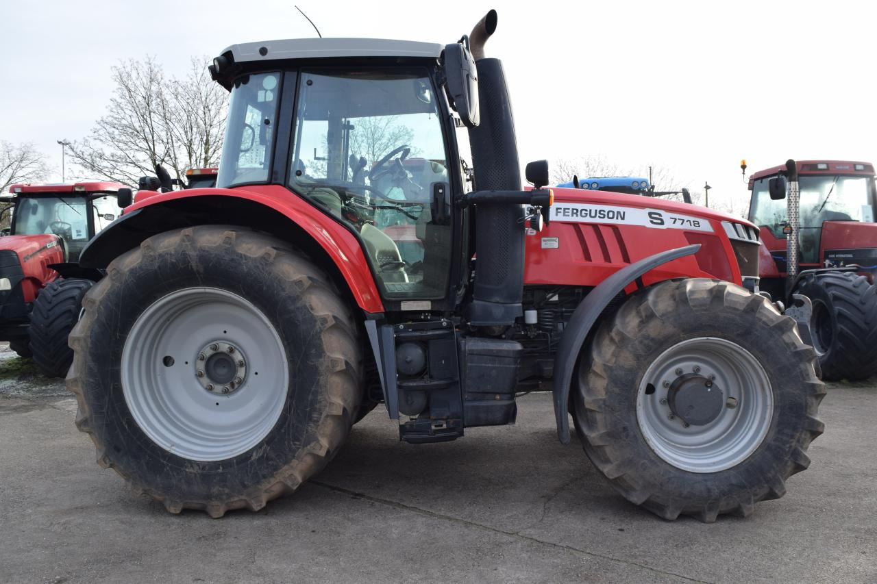 Massey Ferguson MF 7718 S - Traktor: bilde 3 Massey Ferguson MF 7718 S - Traktor: bilde 3