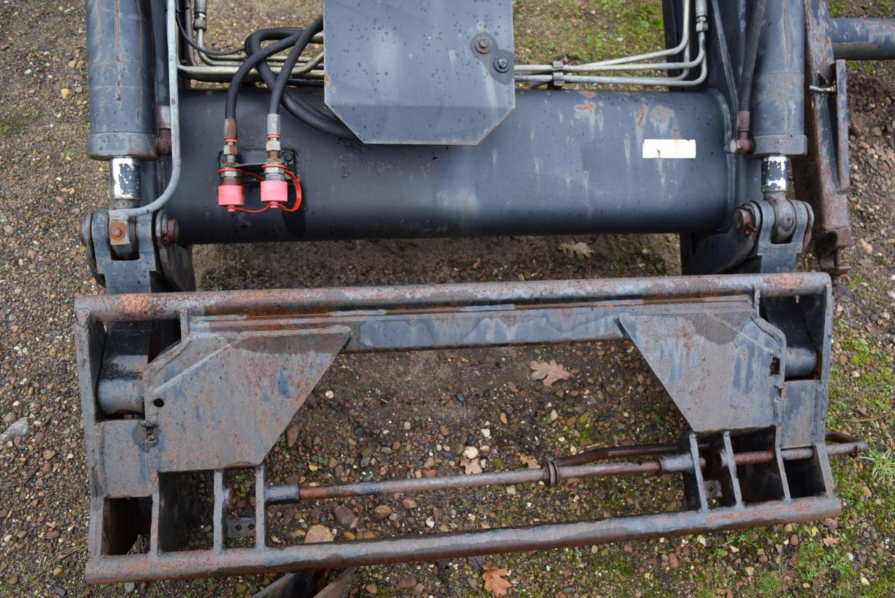 Stoll Robust F71 - Frontlaster for traktor: bilde 2 Stoll Robust F71 - Frontlaster for traktor: bilde 2