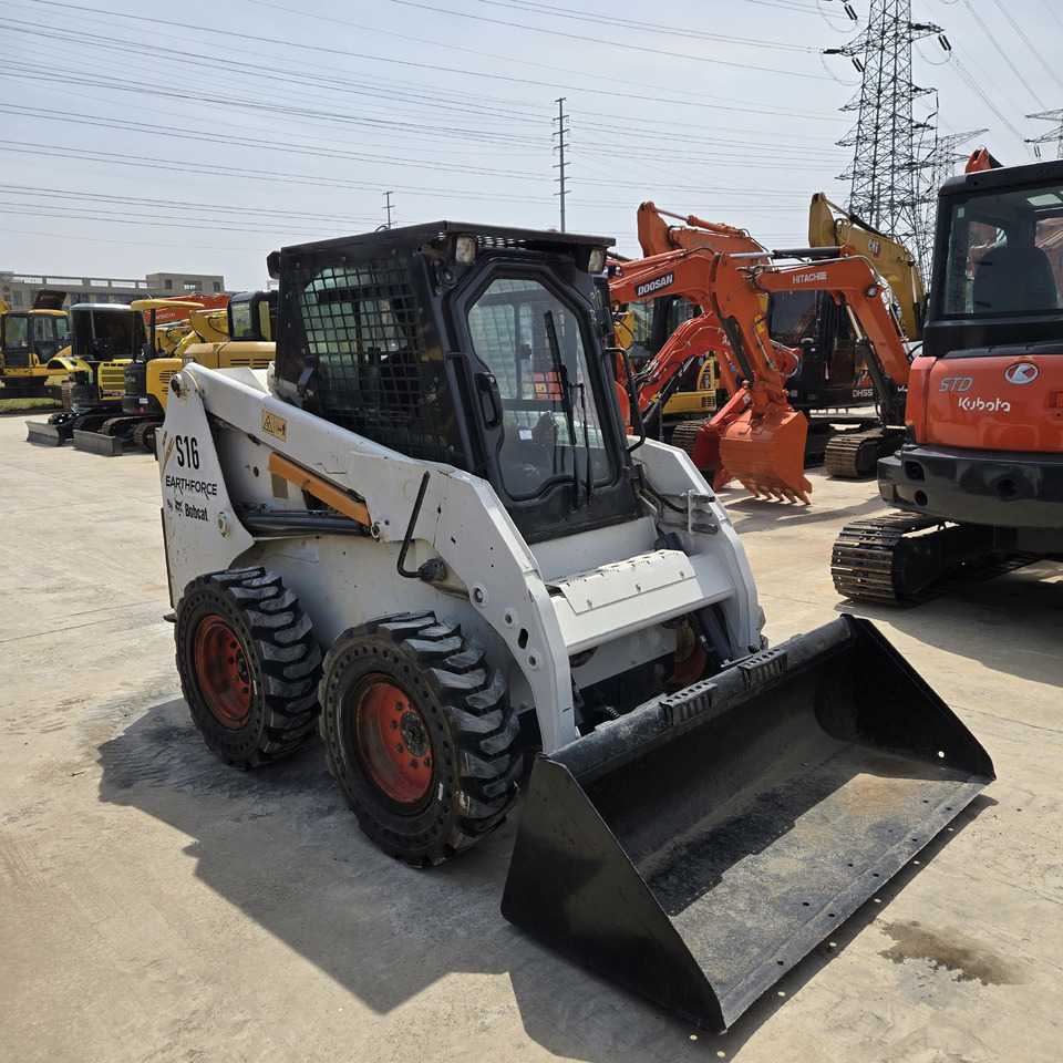 Bobcat S16 - Kompaktlaster: bilde 4 Bobcat S16 - Kompaktlaster: bilde 4