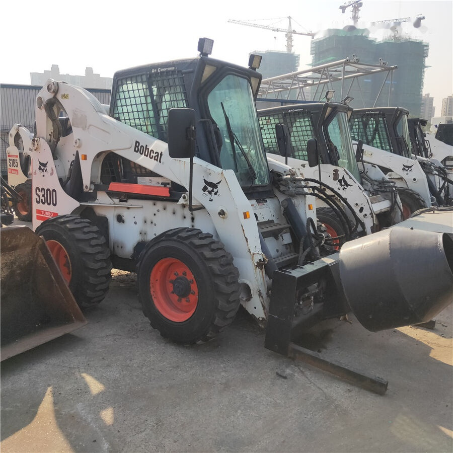 Bobcat S300 - Kompaktlaster: bilde 2 Bobcat S300 - Kompaktlaster: bilde 2