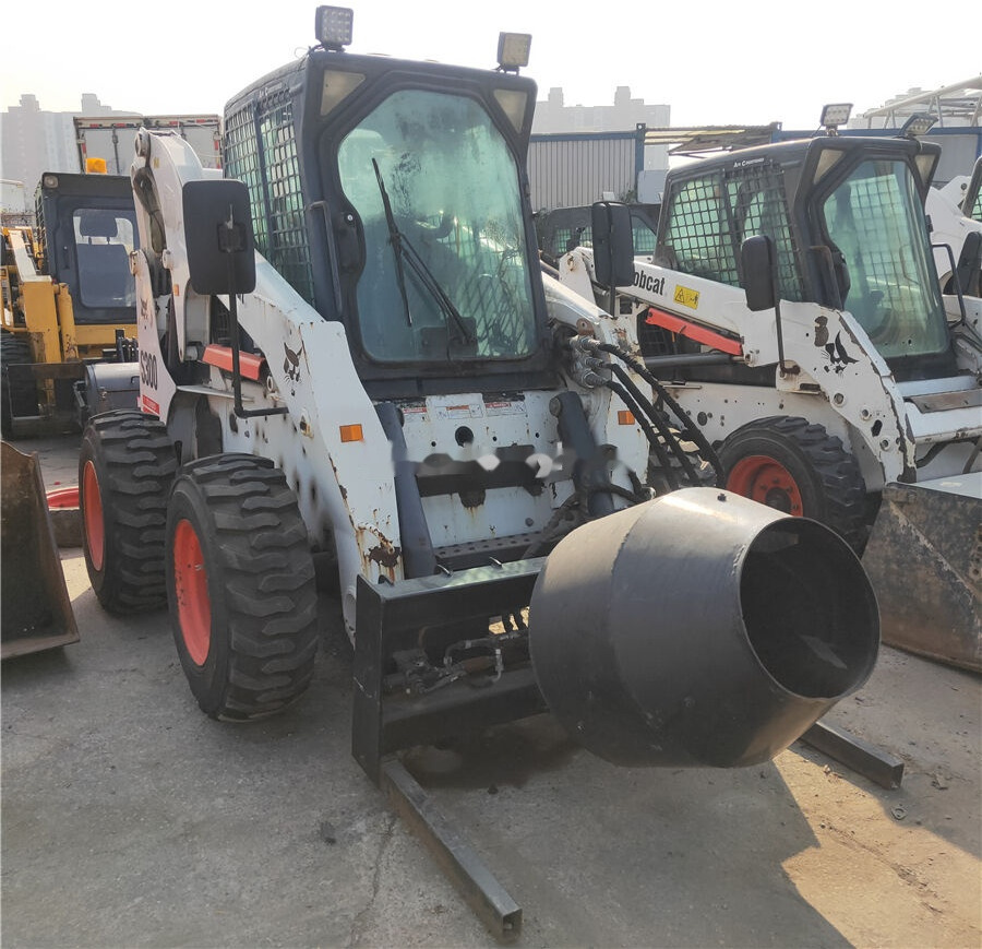 Bobcat S300 - Kompaktlaster: bilde 5 Bobcat S300 - Kompaktlaster: bilde 5