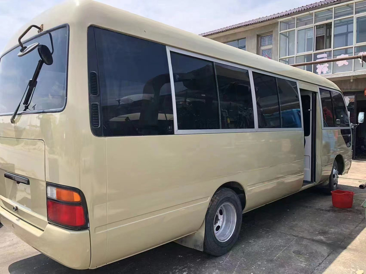 TOYOTA - Buss: bilde 2 TOYOTA - Buss: bilde 2