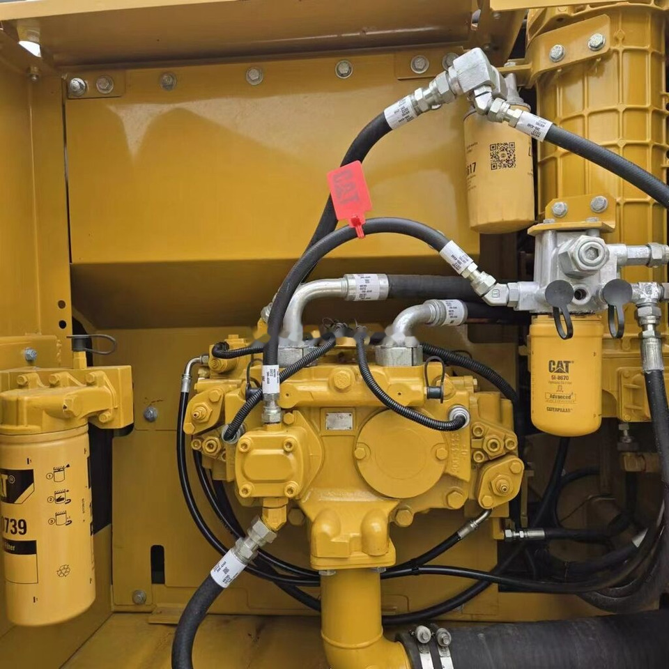 Caterpillar 320D2L - Beltegraver: bilde 4 Caterpillar 320D2L - Beltegraver: bilde 4
