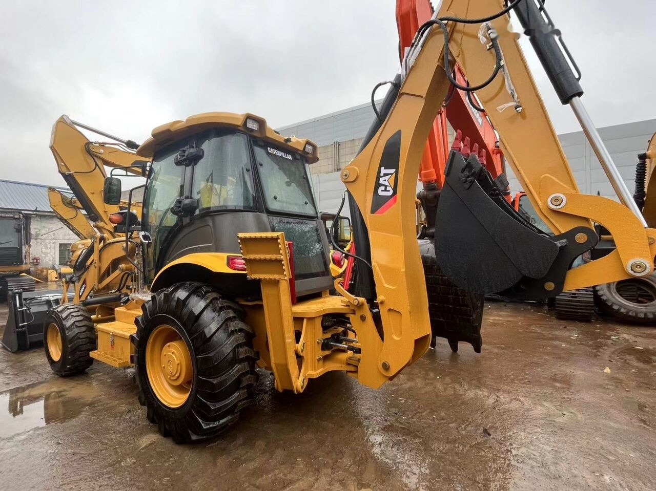 Caterpillar 430F - Traktorgraver: bilde 1 Caterpillar 430F - Traktorgraver: bilde 1
