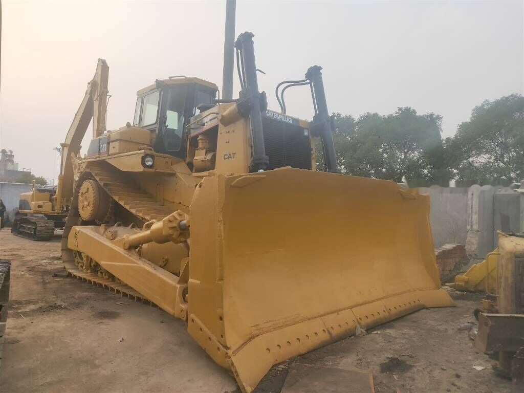 Caterpillar D 9 N - Bulldozer: bilde 3 Caterpillar D 9 N - Bulldozer: bilde 3