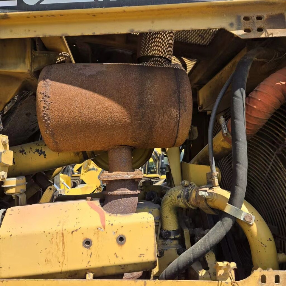 Caterpillar D6R - Bulldozer: bilde 2 Caterpillar D6R - Bulldozer: bilde 2
