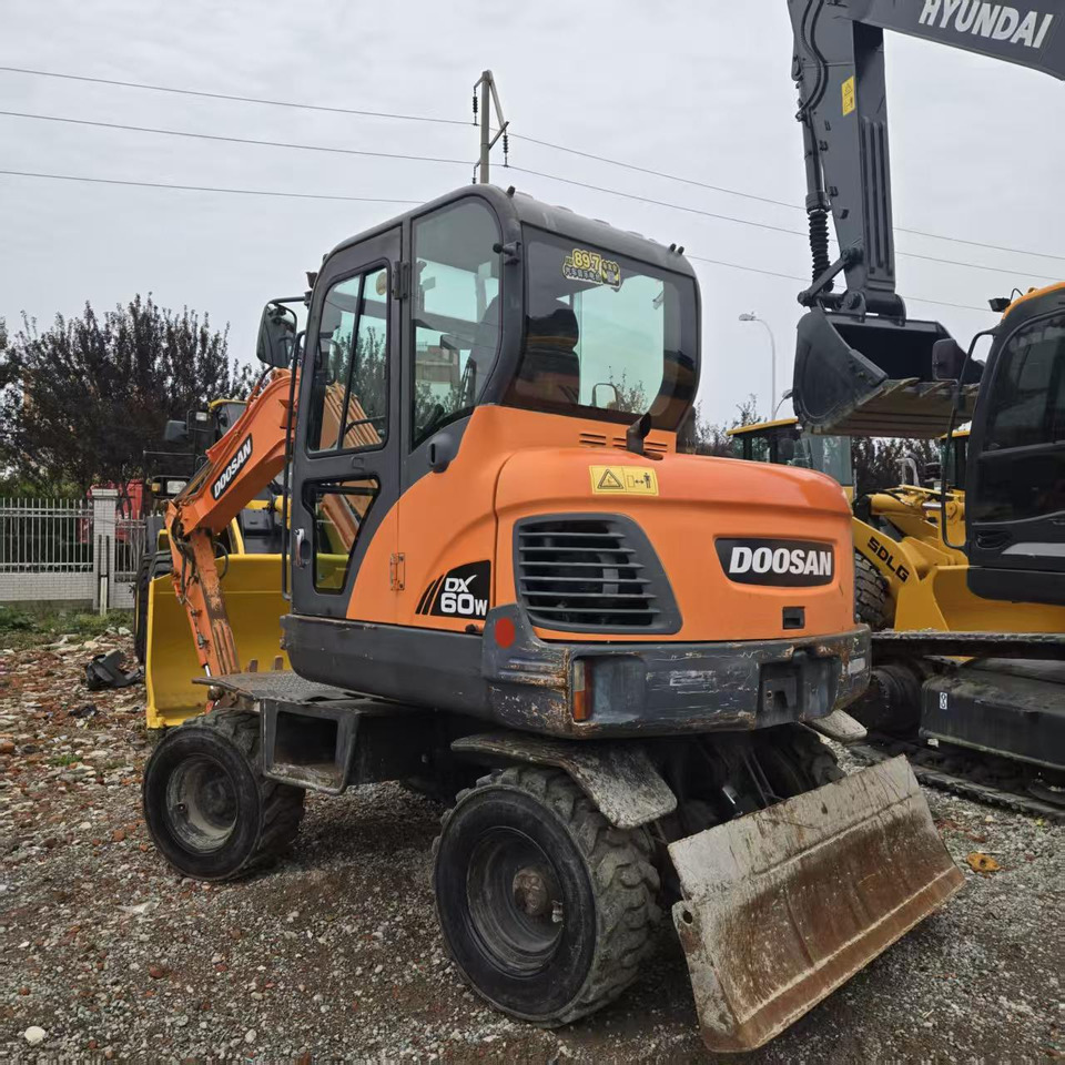 DOOSAN DX60W - Hjulgraver: bilde 5 DOOSAN DX60W - Hjulgraver: bilde 5