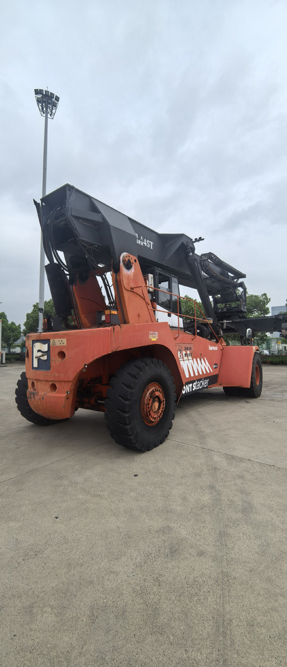 FANTUZZI CS45KM reach stacker - Reachstackere: bilde 3 FANTUZZI CS45KM reach stacker - Reachstackere: bilde 3