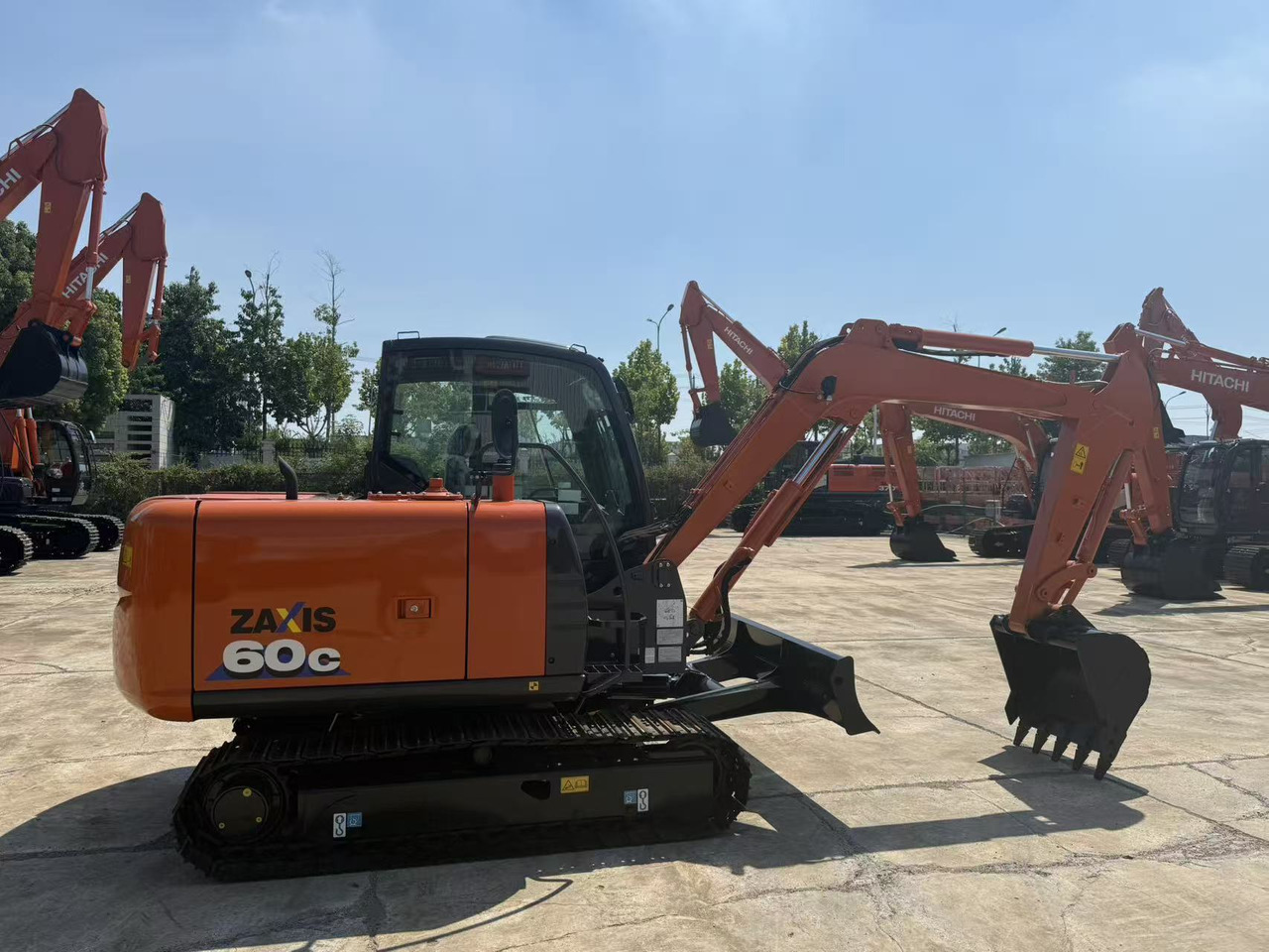 HITACHI ZX60 - Gravemaskin: bilde 3 HITACHI ZX60 - Gravemaskin: bilde 3