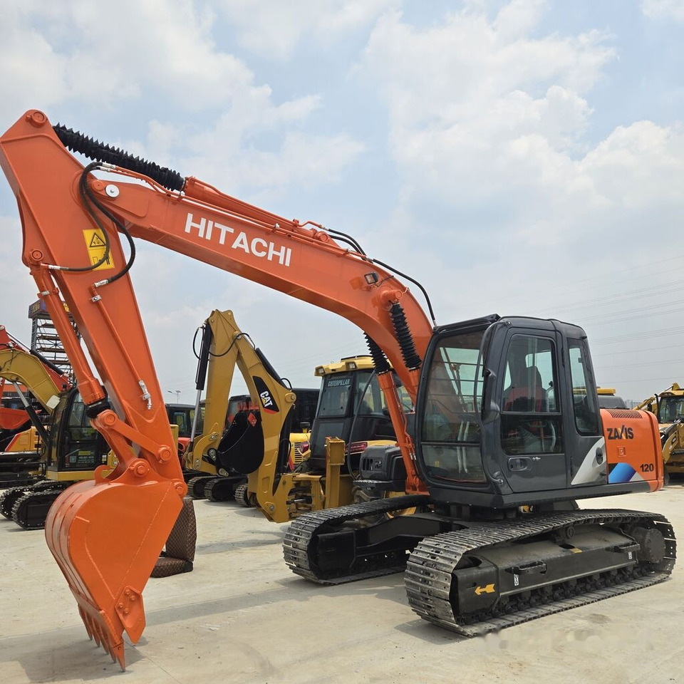 Hitachi ZX120 - Beltegraver: bilde 3 Hitachi ZX120 - Beltegraver: bilde 3