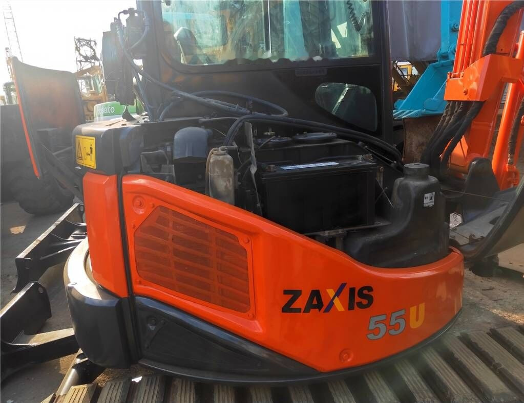 Hitachi ZX55UR - Minigraver: bilde 2 Hitachi ZX55UR - Minigraver: bilde 2